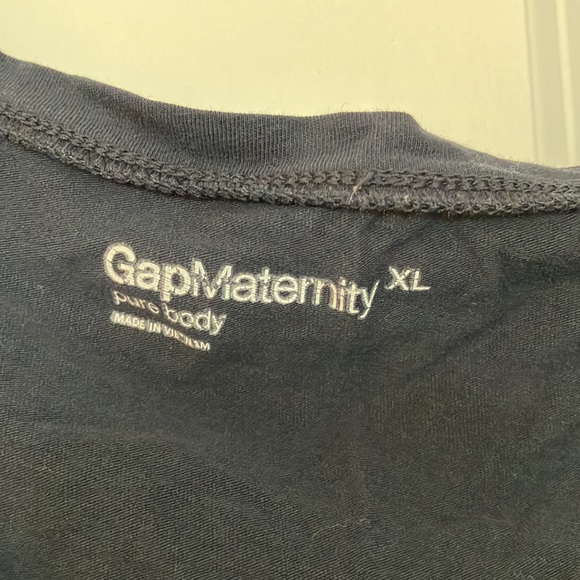 Gap Maternity Tank - Picture 2 of 4